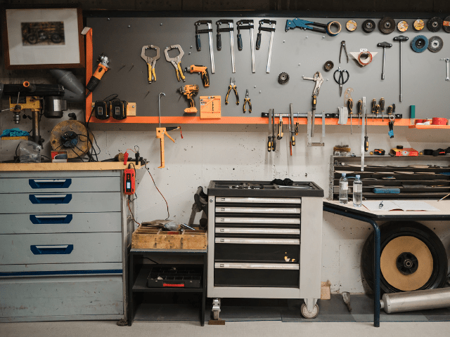 Keeping your workshop clean and tidy – Work Chests Online